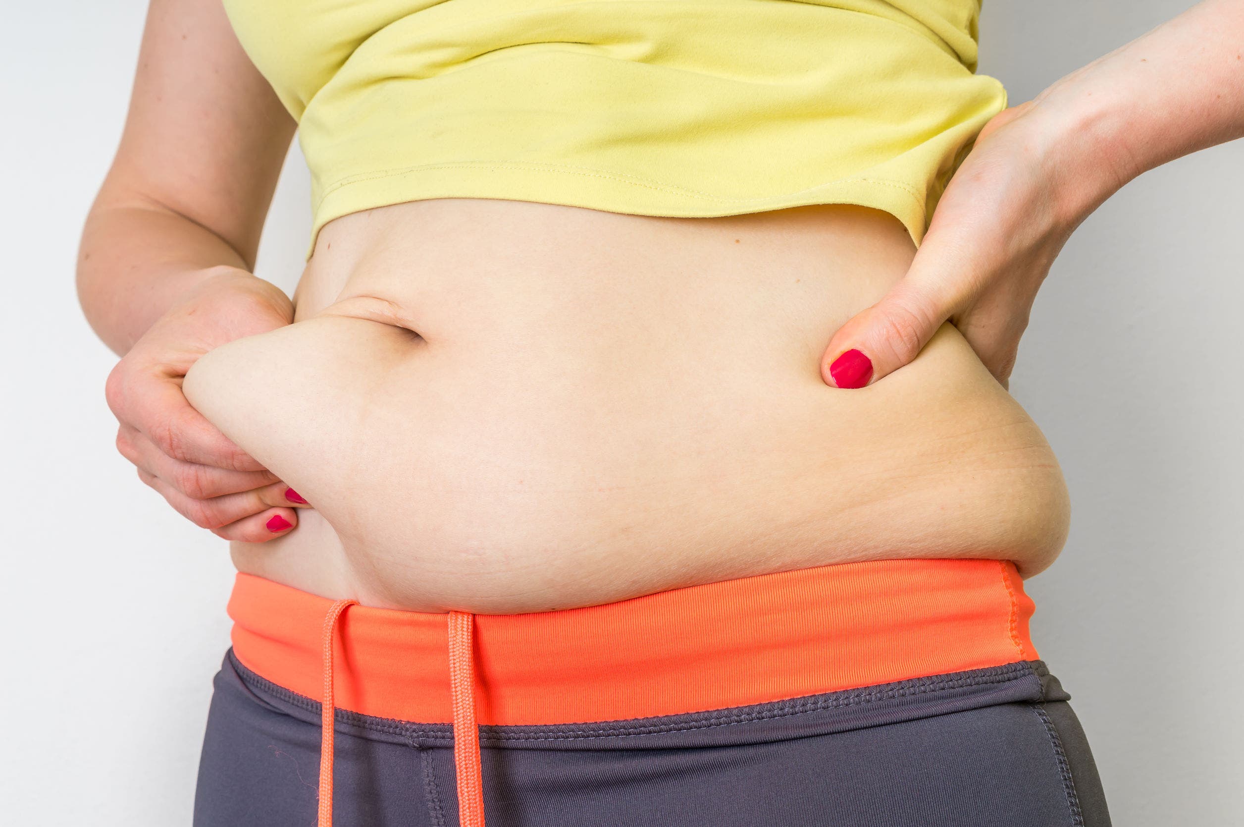 Can you get a flat belly without losing weight?