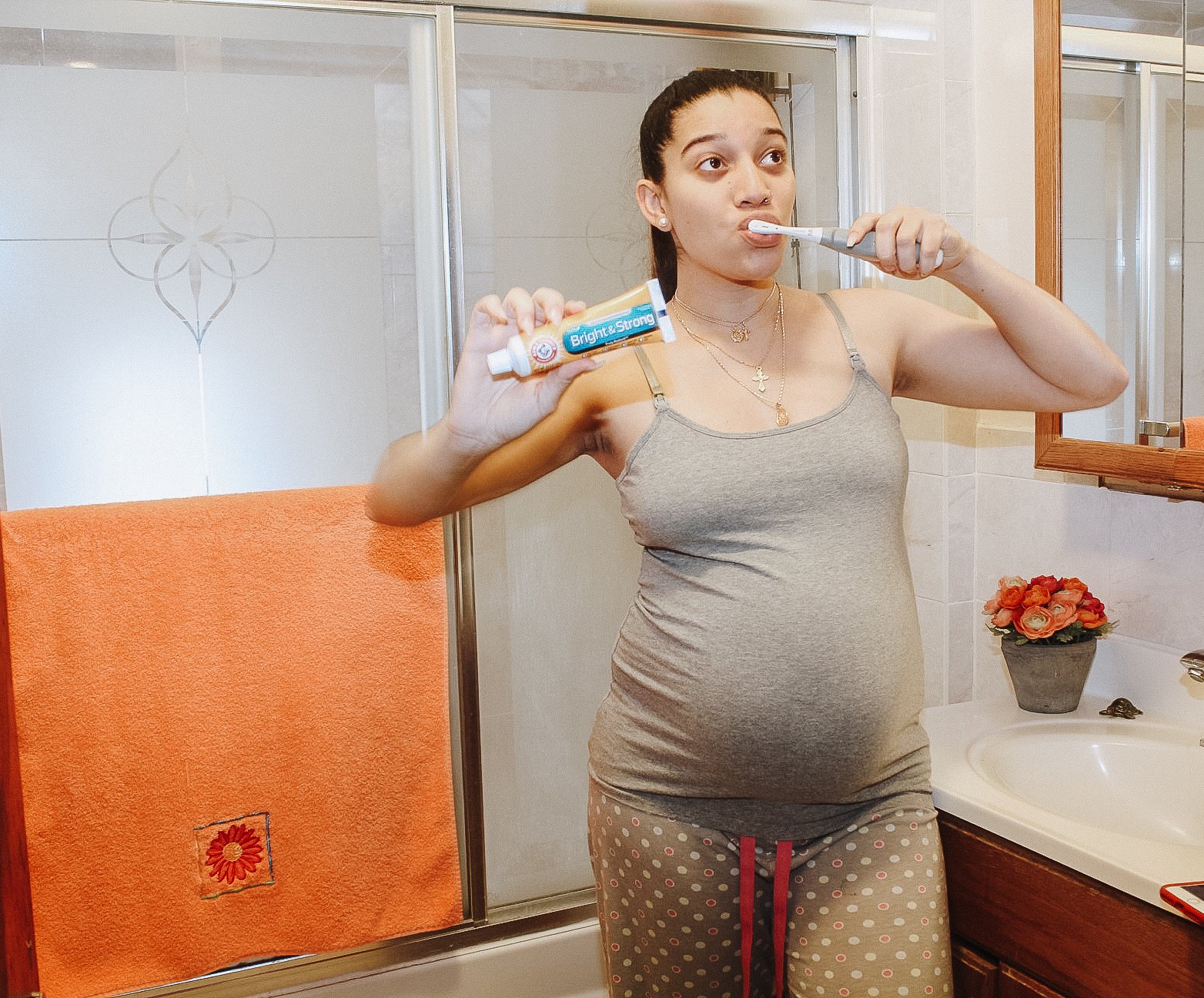 Arm &  Hammer Bright and Strong for Pregnant Mamas