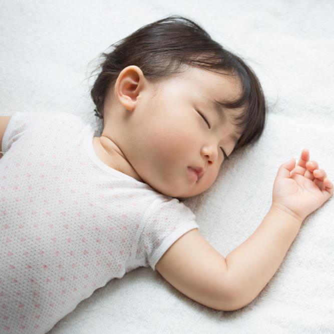 SAFE SLEEP: Should I Be Concerned If My Baby Flips From Back to Stomach ...